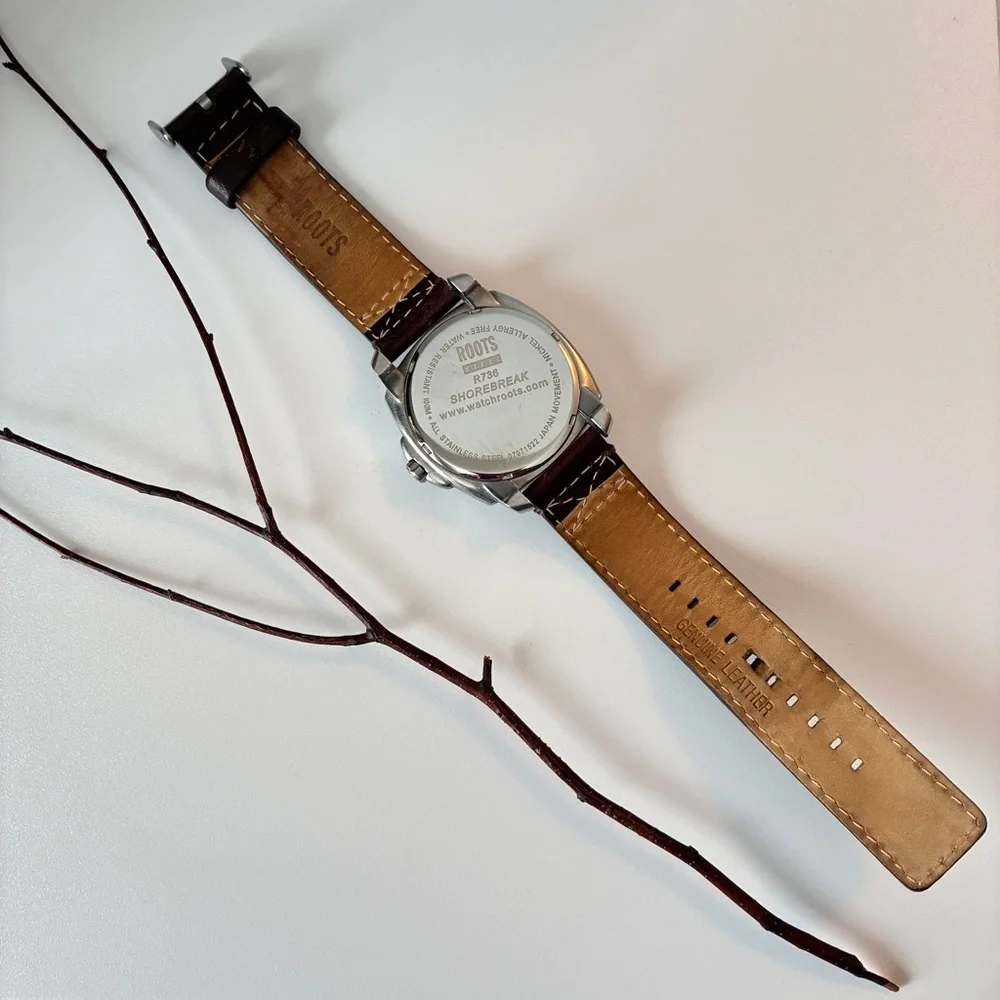 Roots Canada Mens Chronograph Watch With Brown Leather Watchband Vintage